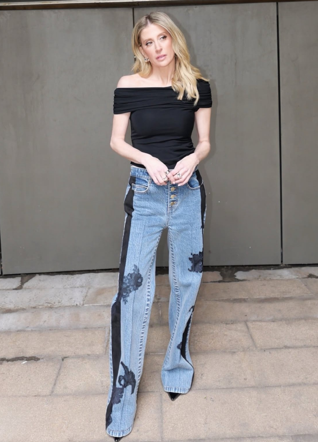 Caissie Levy