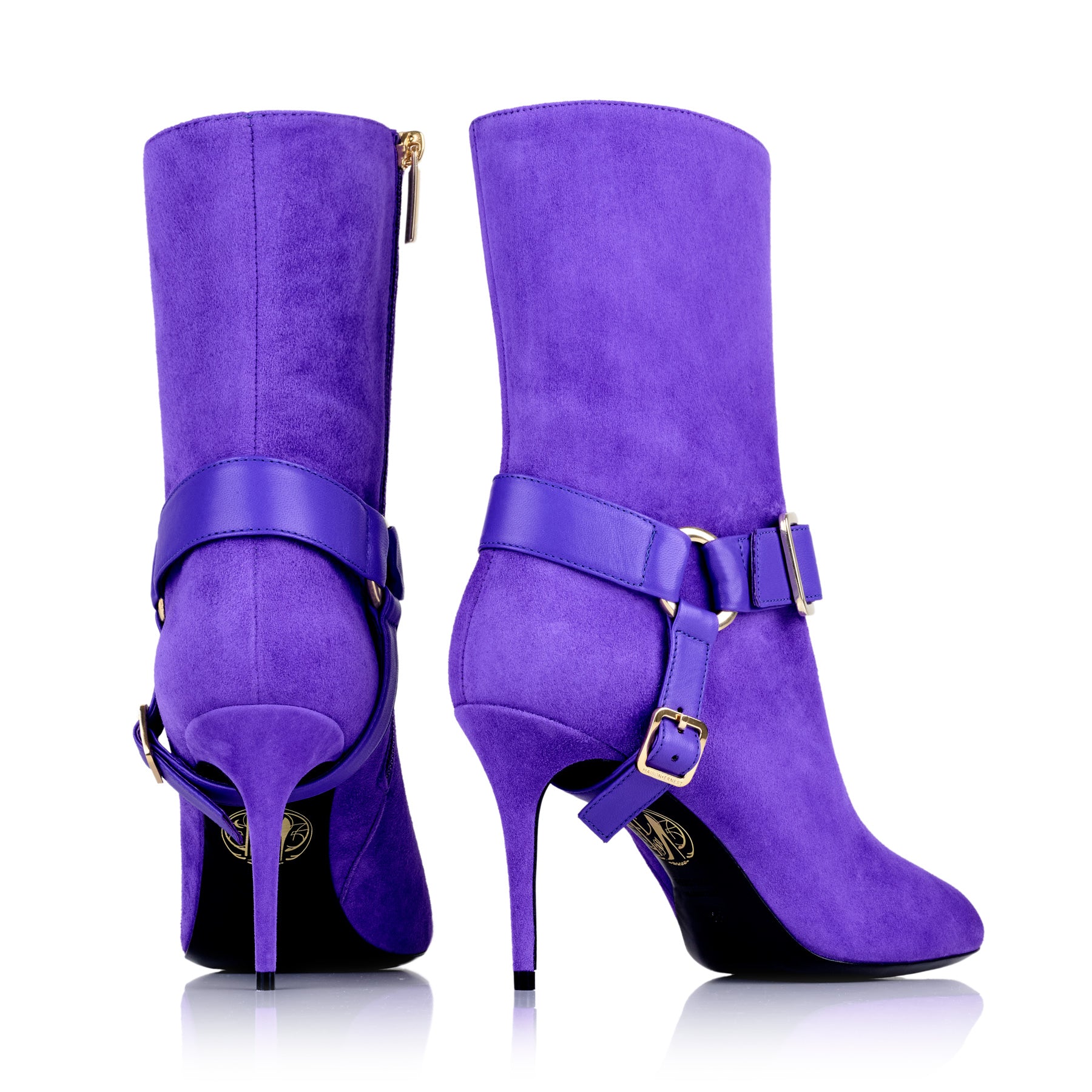 ЛУВЕ ХАРНЕС